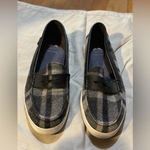 Woman’s Cole Haan size 7.5
